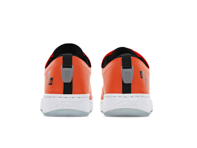 06826-661-M | CLASSIC 2000 X BREAKING BAD | "CLEANING"