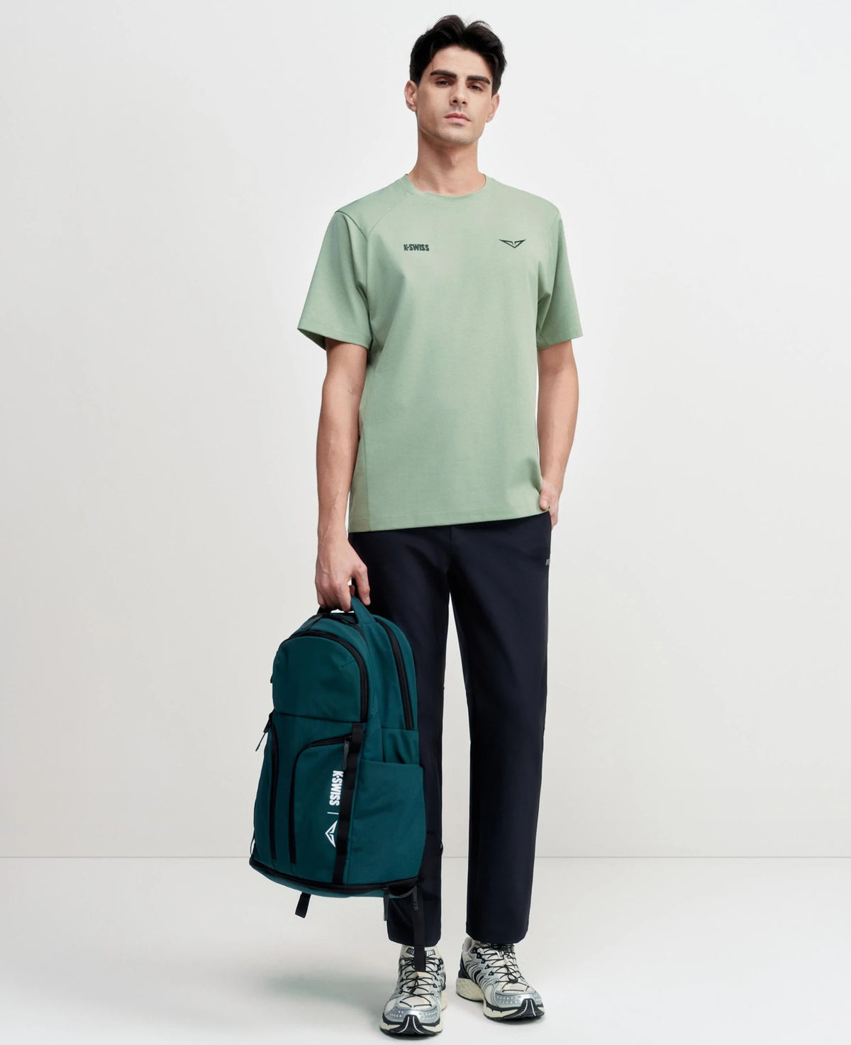 1713352-207 | K- SWISS X ANDREY RUBLEV UNISEX LOOSE FIT T-SHIRT | KHAKI