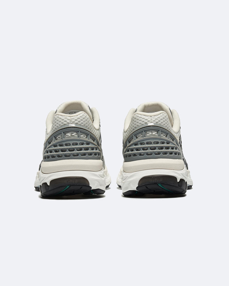 99476-157-M | WOMEN'S KONEJO SNEAKERS | WHT/VANILLA ICE